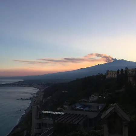 Mon Repos Avenir * 陶尔米纳